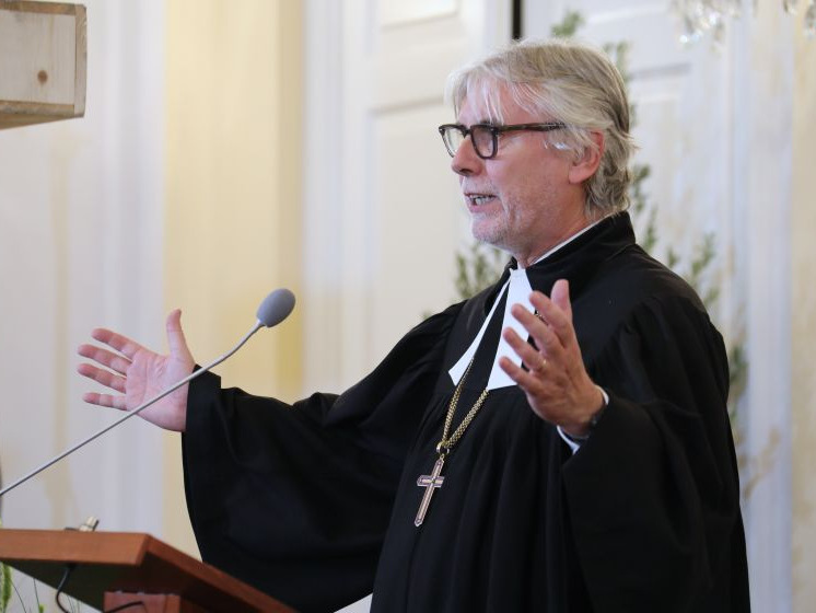 Ivan Eľko  / zdroj www.ecav.sk